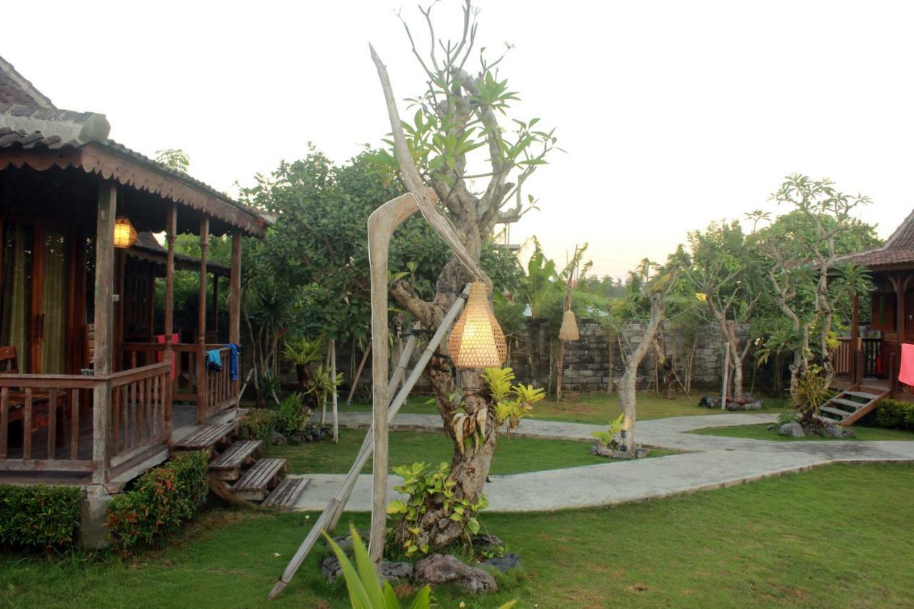 Premier Surf Camp Hotell Canggu Eksteriør bilde